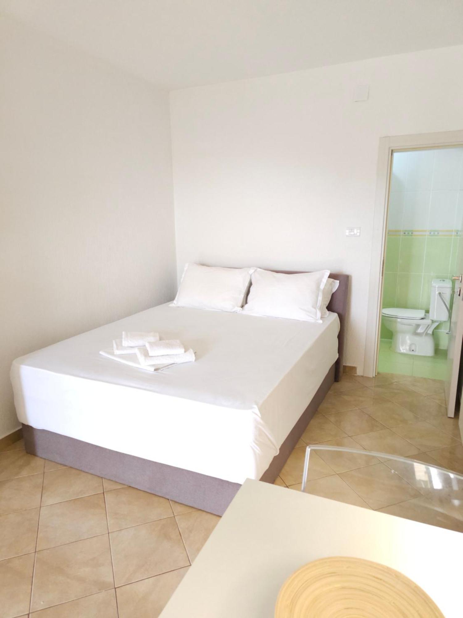 Talija Apartments Krimovica Budva Habitación foto